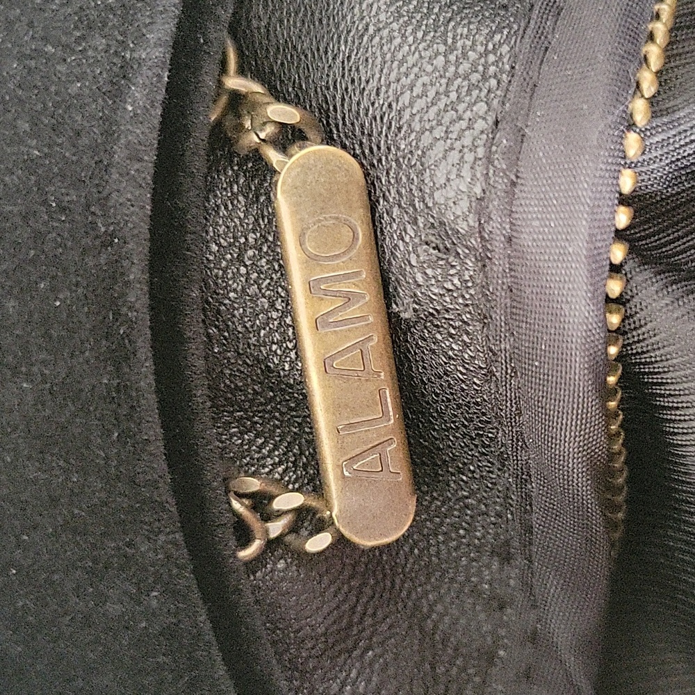 Leather coat - Picture 8 of 11